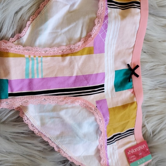 NWT hipster panties - Picture 2 of 4